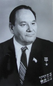 Столяров Евгений Васильевич